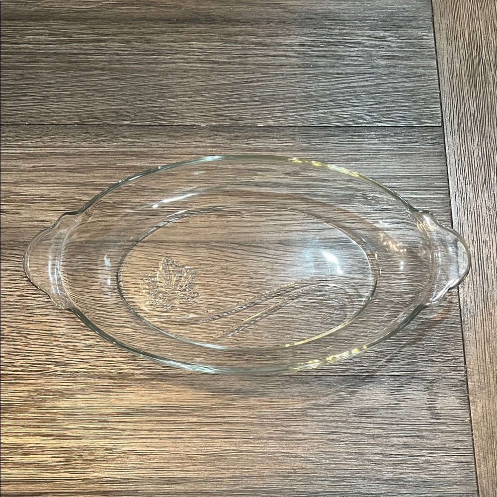 Handled Serving Dish 13 Inch Oval Glass Leaf Design